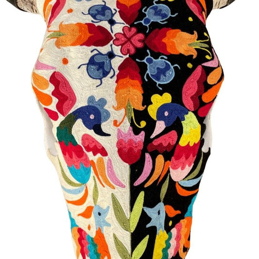 Threaded Huichol Skull - Black & White