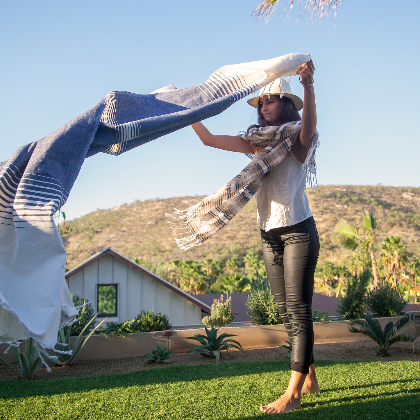 Earth Bicolor Throw