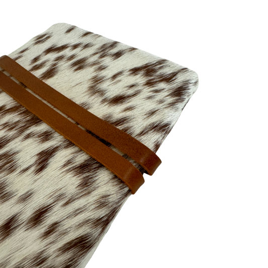 Islas Journal White And  Tan Hair-Briso Tan
