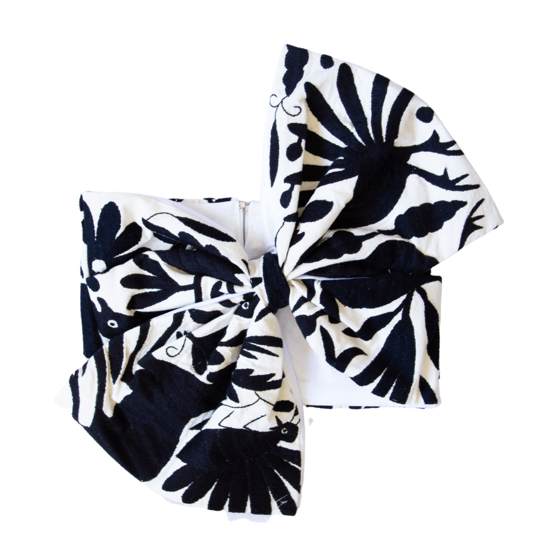 Bow Top Otomi