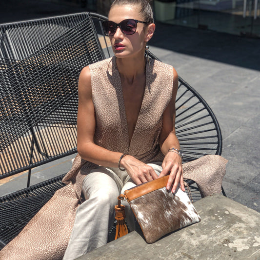 Clutch Crossbody White And Tan Hair Brisso Tan