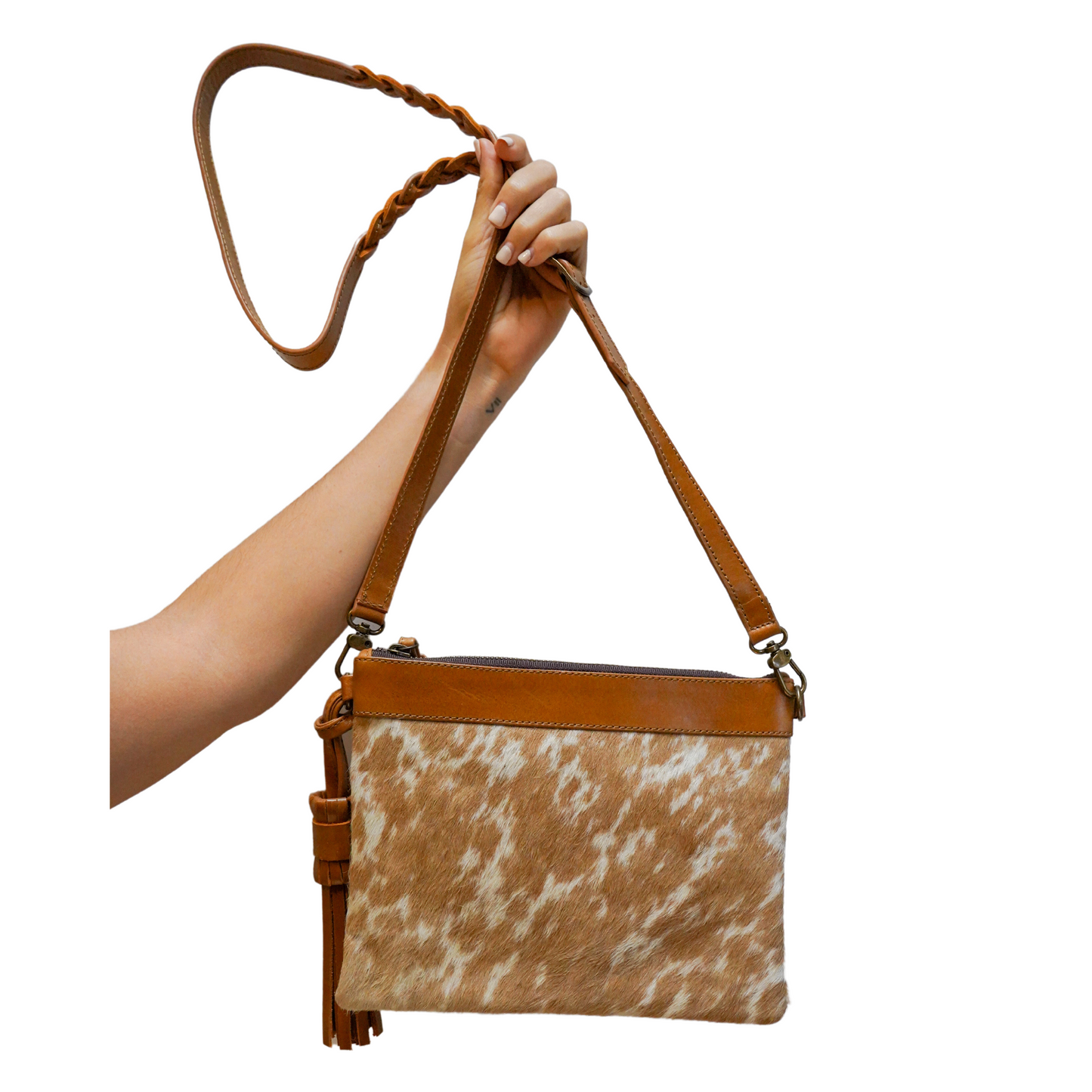 Clutch Crossbody White And Tan Hair Brisso Tan