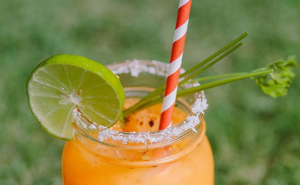 Happy 5 de Mayo! Make this Farmarita at home for your taste of Mexico 🇲🇽 🧡