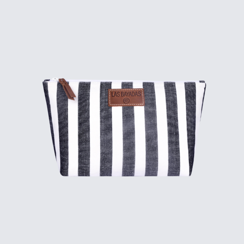 Travel Beach Clutch