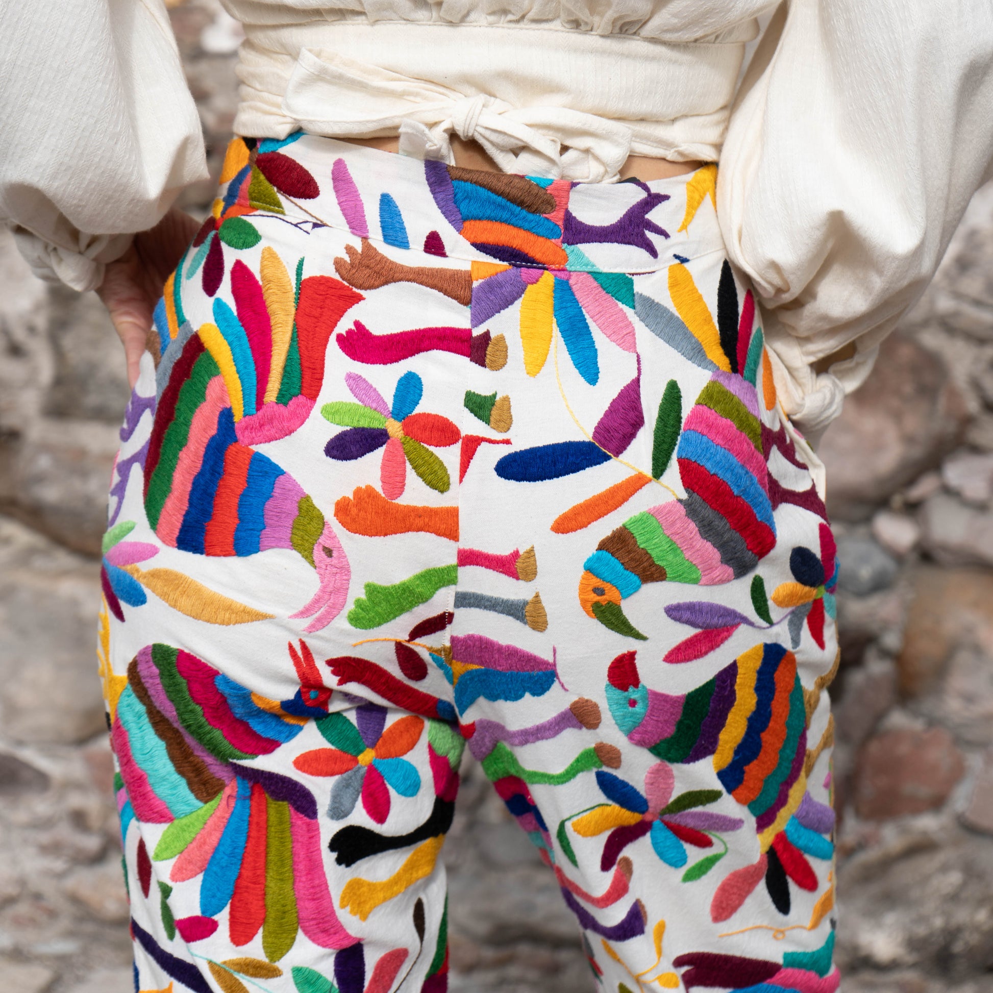 Delicate Otomi Embroidery Pants